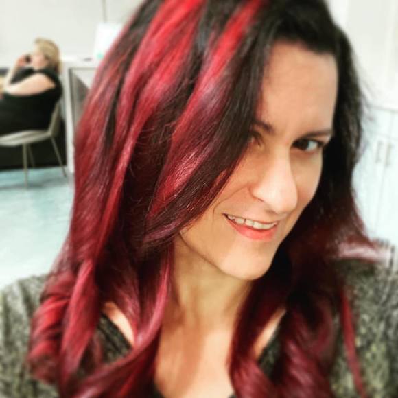 Meet your Posher, Danielle - Picture 1 of 1